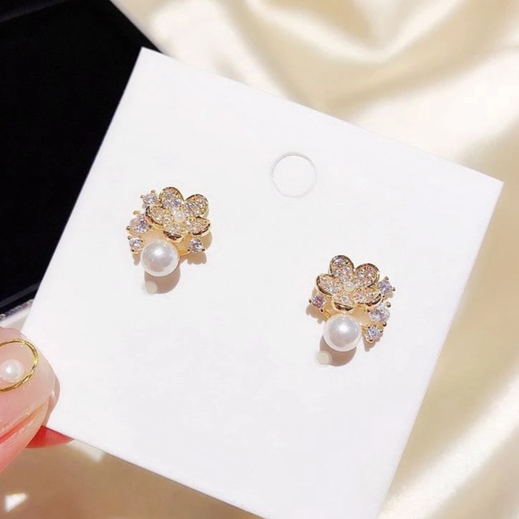 My Added Sparkle Jewelry - CZ Crystal Flower & Pearl Studs